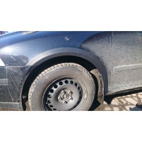 Plastové lemy blatníkov pre Skoda Octavia II kombi (2004-2012) pred faceliftom