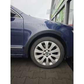 Plastové lemy blatníkov pre Skoda Superb II (2008-2013)